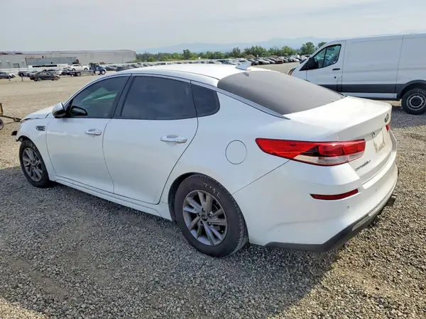 5XXGT4L37LG389760 2020 KIA OPTIMA - Image 2