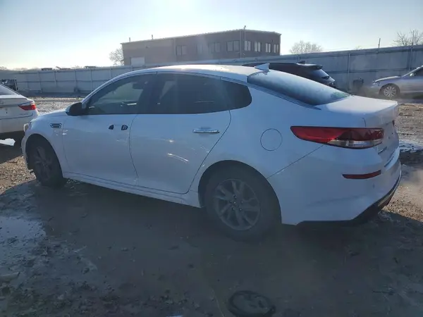 5XXGT4L37LG390990 2020 KIA OPTIMA - Image 2