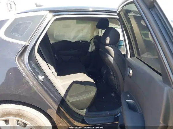 5XXGT4L37LG391671 2020 KIA OPTIMA - Image 8