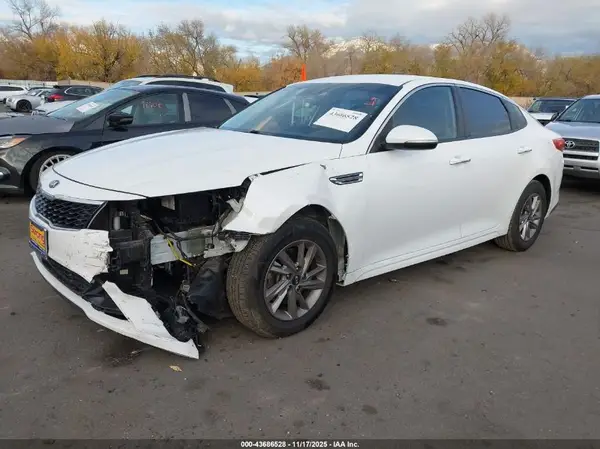 5XXGT4L37LG392786 2020 KIA OPTIMA - Image 2