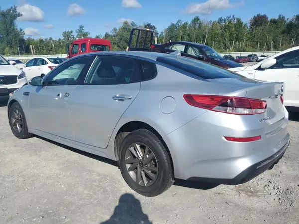 5XXGT4L37LG393257 2020 KIA OPTIMA - Image 2