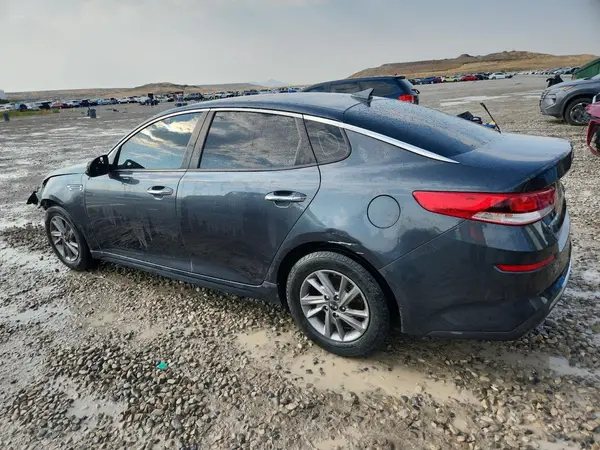 5XXGT4L37LG394294 2020 KIA OPTIMA - Image 2