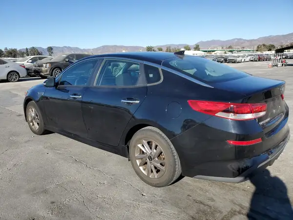 5XXGT4L37LG396563 2020 KIA OPTIMA - Image 2
