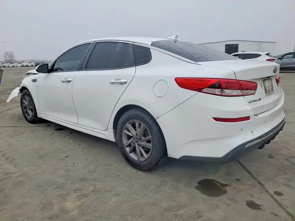 5XXGT4L37LG397454 2020 KIA OPTIMA - Image 2