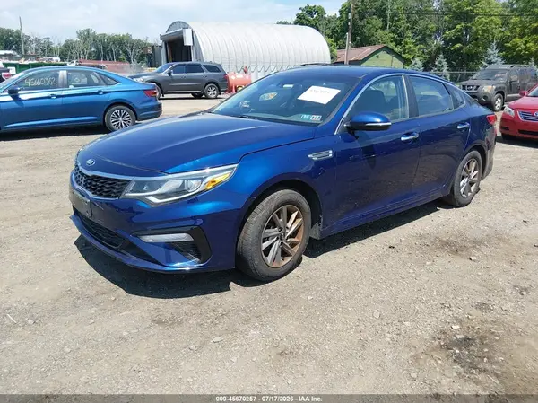 5XXGT4L37LG399768 2020 KIA OPTIMA - Image 2