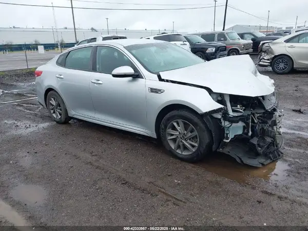 5XXGT4L37LG400711 2020 KIA OPTIMA - Image 1