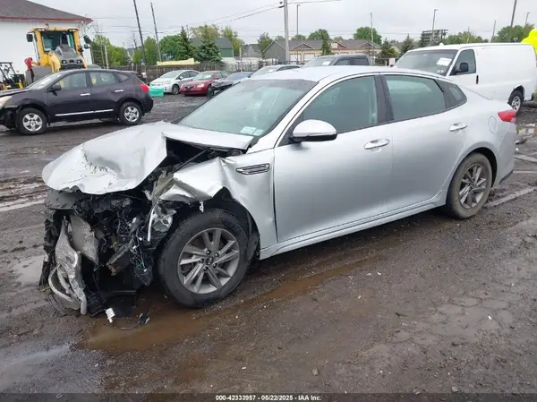 5XXGT4L37LG400711 2020 KIA OPTIMA - Image 2