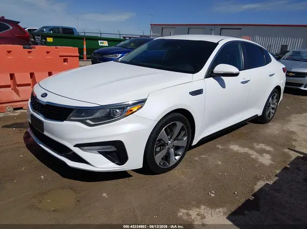 5XXGT4L37LG401065 2020 KIA OPTIMA - Image 2