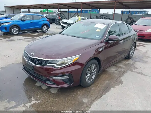 5XXGT4L37LG402118 2020 KIA OPTIMA - Image 2
