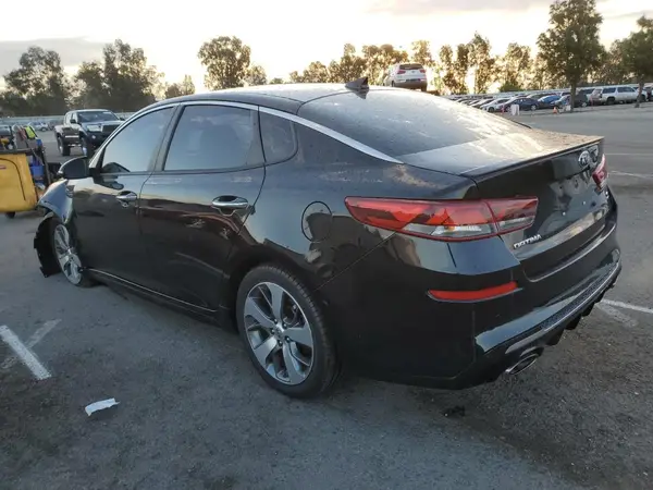 5XXGT4L37LG405374 2020 KIA OPTIMA - Image 2