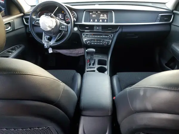 5XXGT4L37LG405374 2020 KIA OPTIMA - Image 8