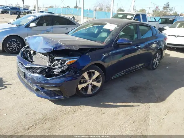 5XXGT4L37LG410834 2020 KIA OPTIMA - Image 2