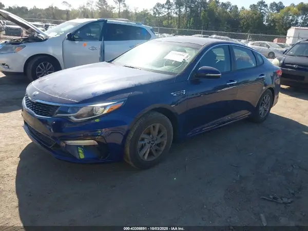 5XXGT4L37LG412518 2020 KIA OPTIMA - Image 2