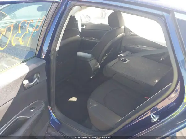 5XXGT4L37LG412518 2020 KIA OPTIMA - Image 8