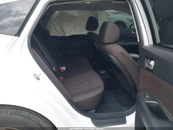 5XXGT4L37LG413121 2020 KIA OPTIMA - Image 8