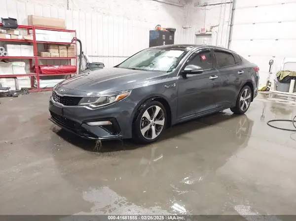 5XXGT4L37LG413488 2020 KIA OPTIMA - Image 2