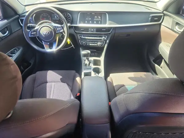 5XXGT4L37LG413734 2020 KIA OPTIMA - Image 8