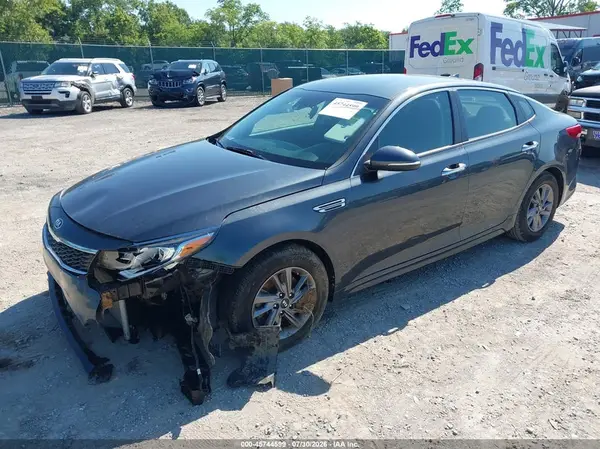 5XXGT4L37LG419873 2020 KIA OPTIMA - Image 2