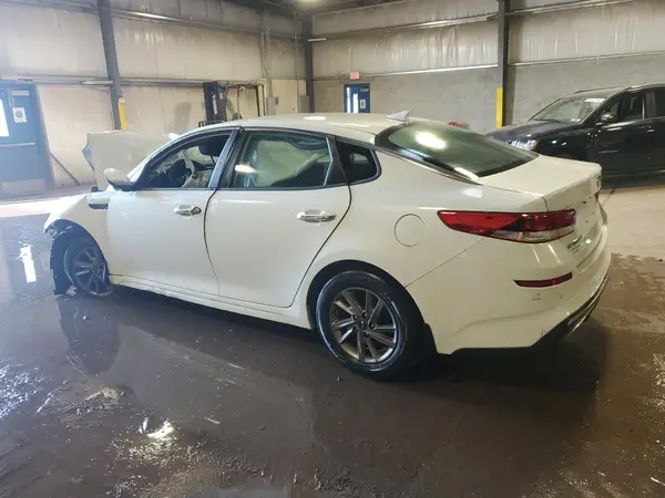 5XXGT4L37LG420991 2020 KIA OPTIMA - Image 2