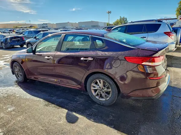 5XXGT4L37LG422420 2020 KIA OPTIMA - Image 2