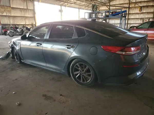 5XXGT4L37LG423020 2020 KIA OPTIMA - Image 2