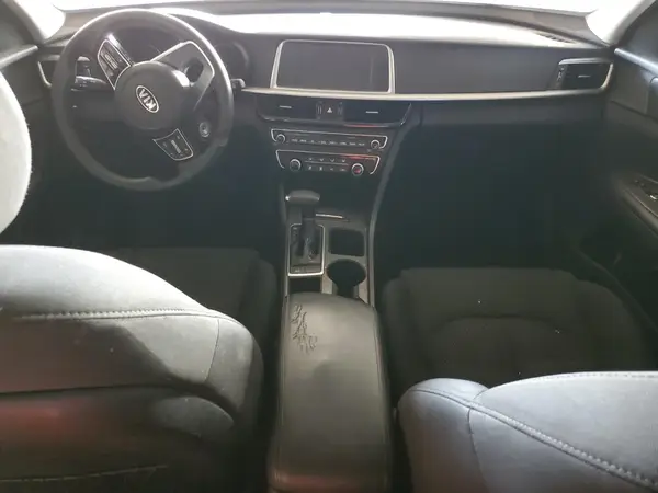 5XXGT4L37LG423020 2020 KIA OPTIMA - Image 8