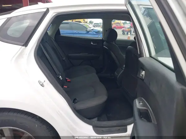 5XXGT4L37LG423325 2020 KIA OPTIMA - Image 8