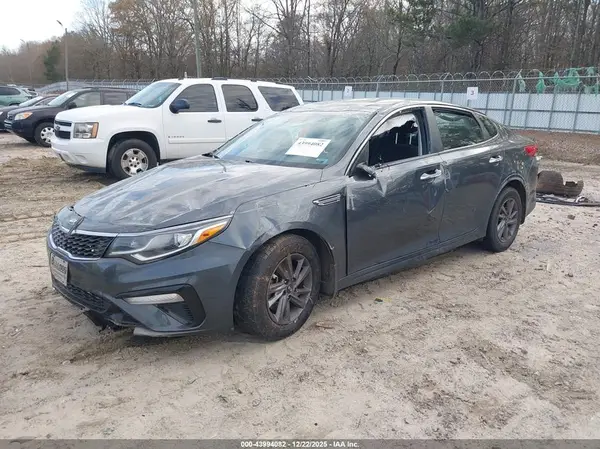 5XXGT4L37LG426452 2020 KIA OPTIMA - Image 2