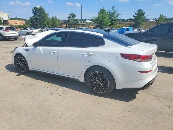 5XXGT4L37LG428041 2020 KIA OPTIMA - Image 2