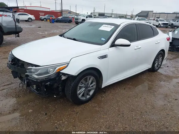 5XXGT4L37LG428590 2020 KIA OPTIMA - Image 2