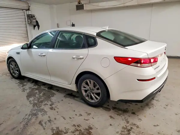 5XXGT4L37LG432672 2020 KIA OPTIMA - Image 2