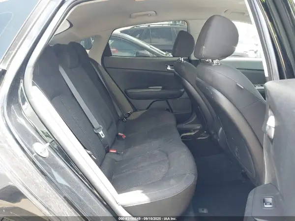 5XXGT4L37LG437029 2020 KIA OPTIMA - Image 8
