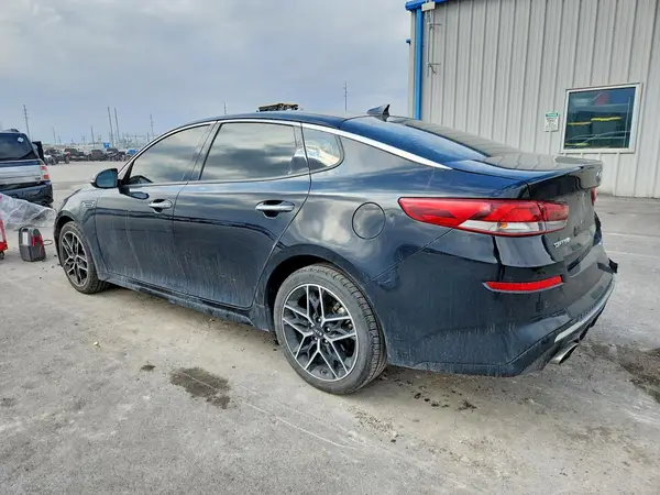 5XXGT4L37LG437161 2020 KIA OPTIMA - Image 2