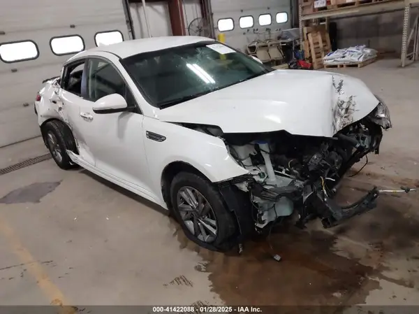 5XXGT4L37LG439976 2020 KIA OPTIMA - Image 1