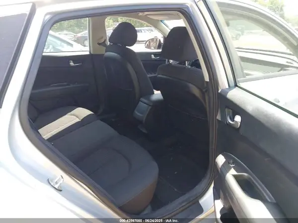 5XXGT4L37LG441131 2020 KIA OPTIMA - Image 8
