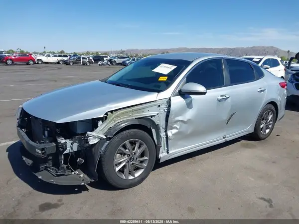 5XXGT4L37LG442134 2020 KIA OPTIMA - Image 2