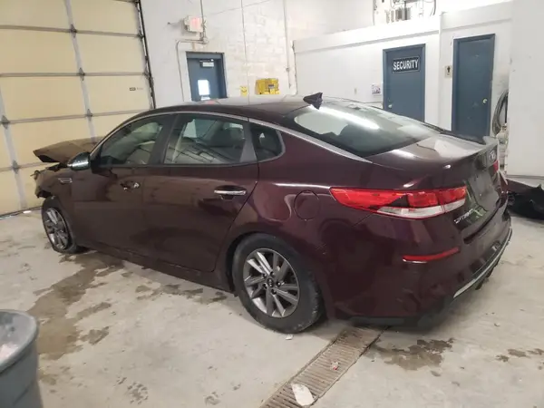5XXGT4L37LG444403 2020 KIA OPTIMA - Image 2
