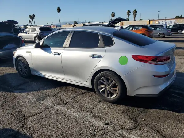 5XXGT4L37LG445695 2020 KIA OPTIMA - Image 2