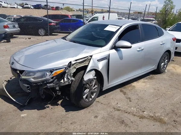 5XXGT4L37LG451688 2020 KIA OPTIMA - Image 2