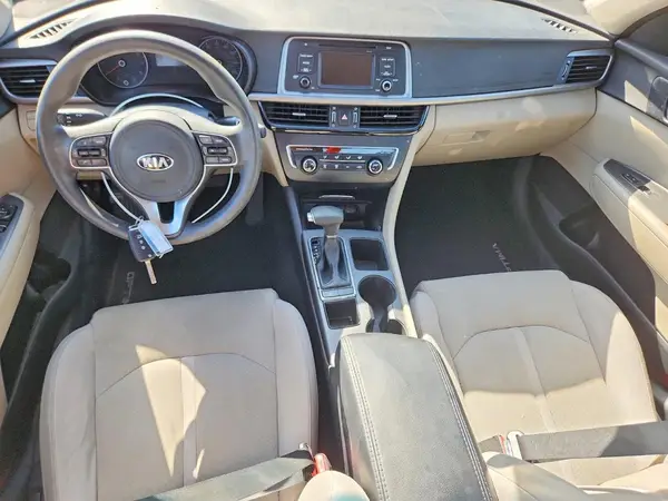 5XXGT4L38GG001585 2016 KIA OPTIMA - Image 8