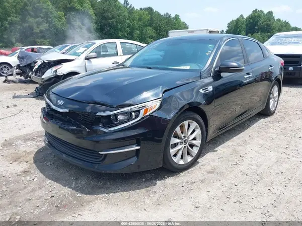 5XXGT4L38GG001618 2016 KIA OPTIMA - Image 2