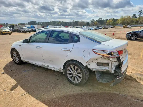 5XXGT4L38GG004888 2016 KIA OPTIMA - Image 2