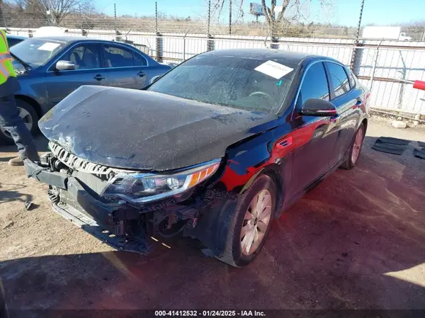 5XXGT4L38GG006561 2016 KIA OPTIMA - Image 2