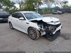 5XXGT4L38GG008245 2016 KIA OPTIMA