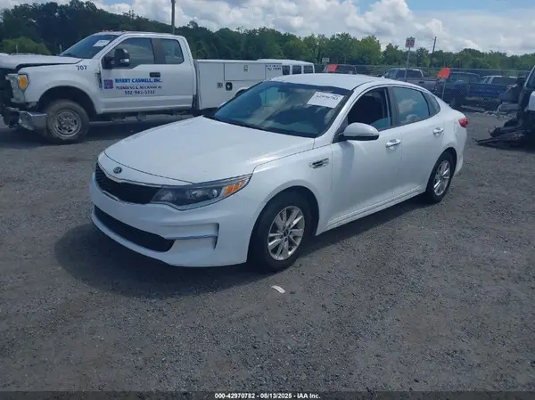 5XXGT4L38GG014708 2016 KIA OPTIMA - Image 2