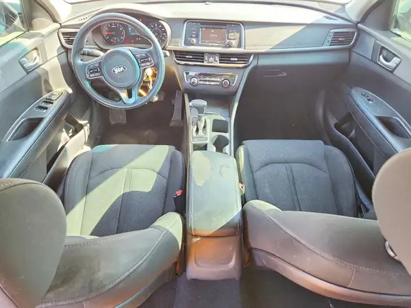 5XXGT4L38GG017592 2016 KIA OPTIMA - Image 8