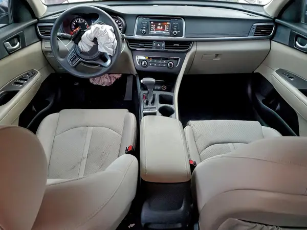 5XXGT4L38GG018659 2016 KIA OPTIMA - Image 8