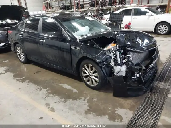 5XXGT4L38GG020623 2016 KIA OPTIMA - Image 1