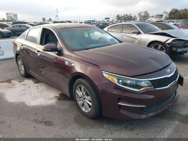 5XXGT4L38GG025692 2016 KIA OPTIMA - Image 1