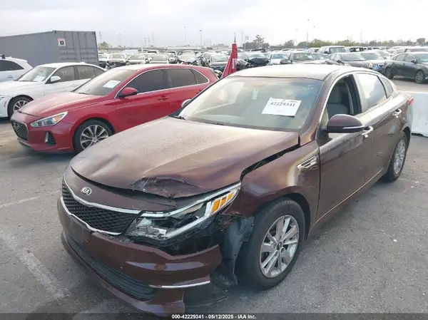5XXGT4L38GG025692 2016 KIA OPTIMA - Image 2